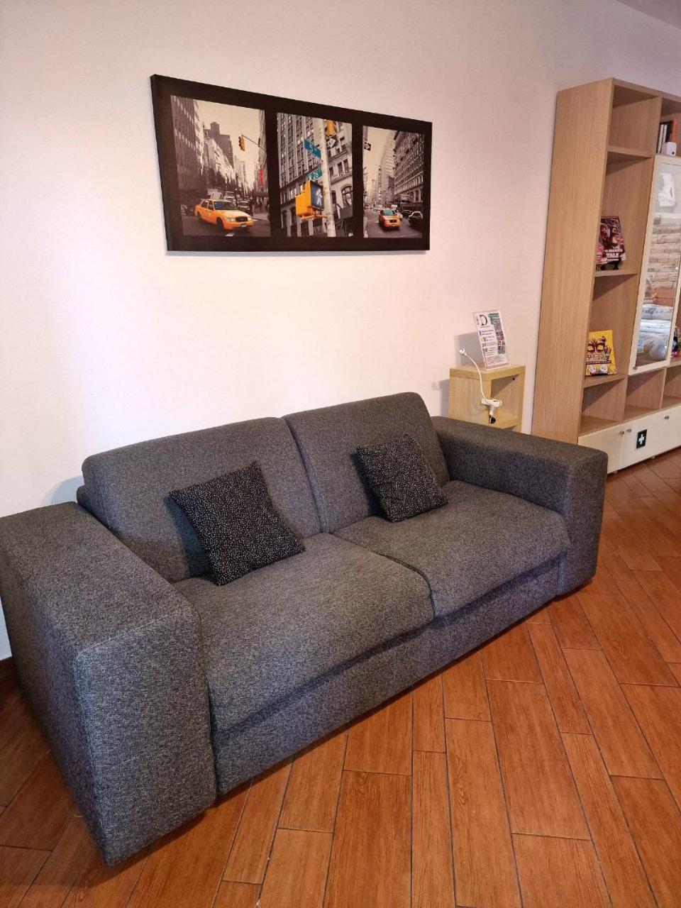 Domus Livio, 7 Min Fco Airport, Free Wifi, Garden Apartment, 2 Tv Hd Фьюмичино Экстерьер фото